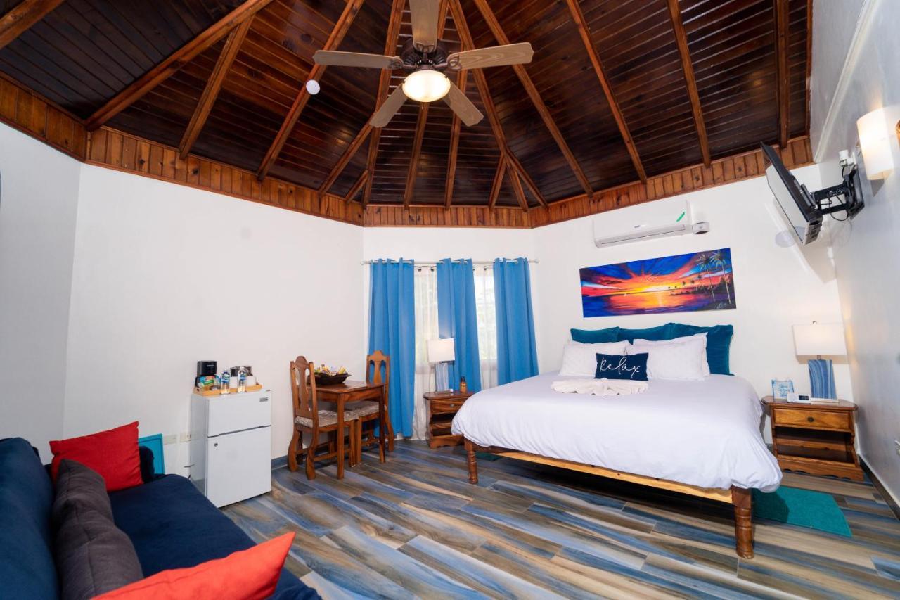 Blue Skies Beach Resort Negril Zewnętrze zdjęcie