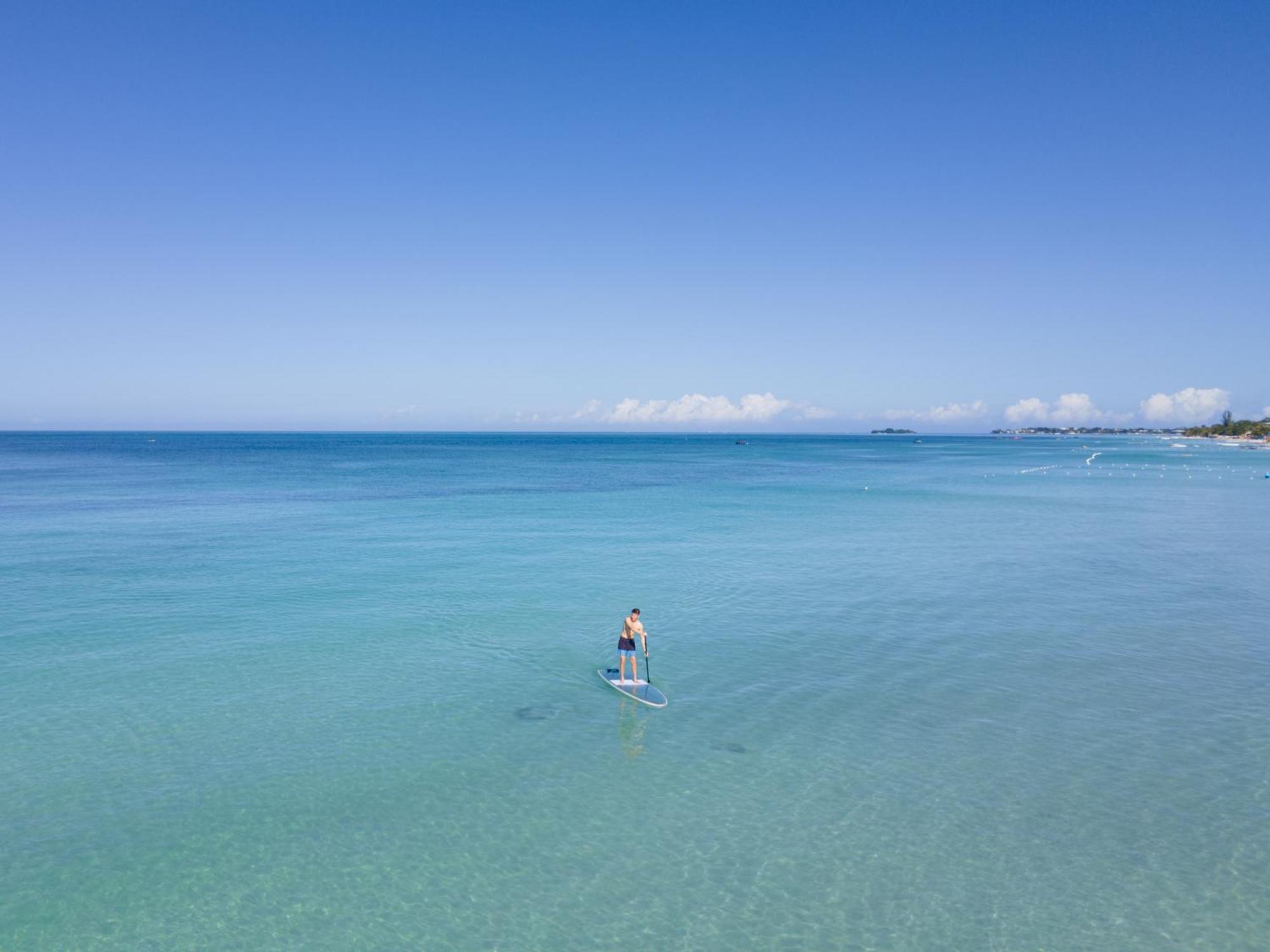 Blue Skies Beach Resort Negril Zewnętrze zdjęcie